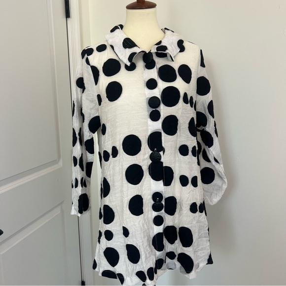 YUSHI Women’s Crinkle Print JACKET Black White Polka Dot ART TO WEAR Sz M - Picture 1 of 15